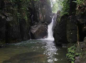 sri-lanka/kitulgala/attraction/budumaloka-waterfall