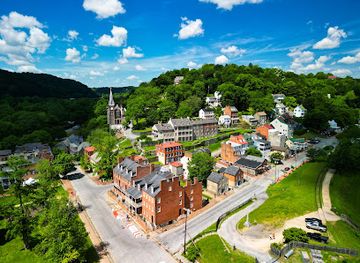 west-virginia/harper-s-ferry/attraction/lower-town-harper-s-ferry