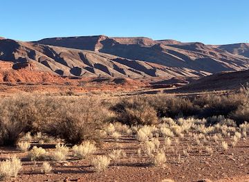 utah/blanding/attraction/ancient-wayves-river-and-hiking-adventures