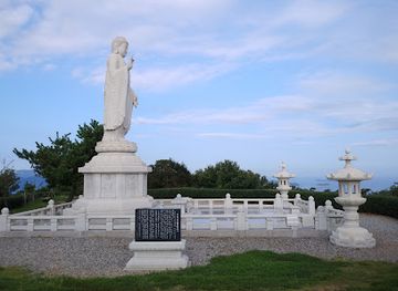 south-korea/yeongseo-region/attraction/yeonhwabong