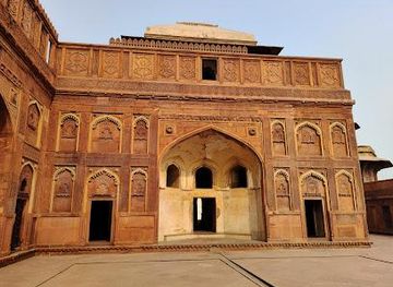india/agra/attraction/agra-fort