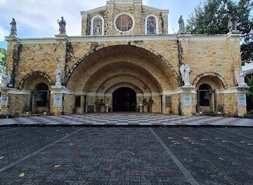 philippines/zamboanga-peninsula/attraction/our-lady-of-the-most-holy-rosary-cathedral