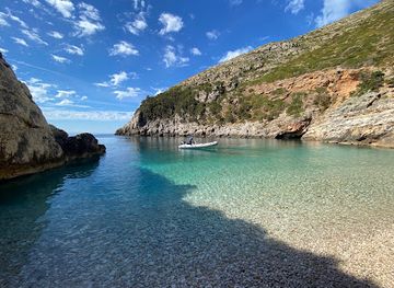 albania/himara/attraction/endri-toci-speed-boat