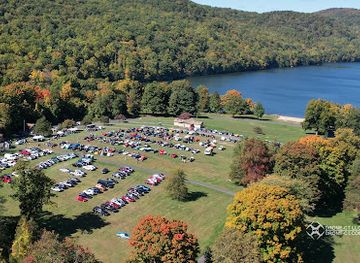 connecticut/the-quiet-corner/attraction/squantz-pond-state-park