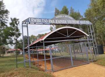 rwanda/nyabarongo-river/attraction/nyanza-genocide-memorial