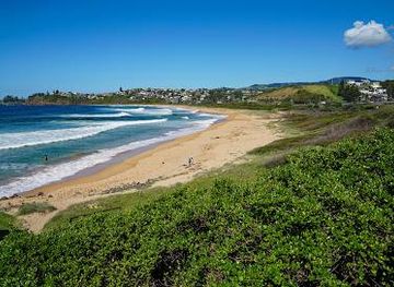 australia/jervis-bay/attraction/bombo-beach