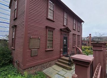 rhode-island/warwick/attraction/the-stephen-hopkins-house