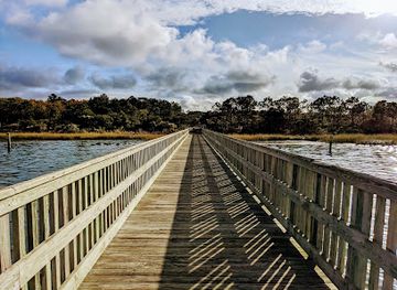 delaware/lums-pond-state-park/attraction/holts-landing-state-park