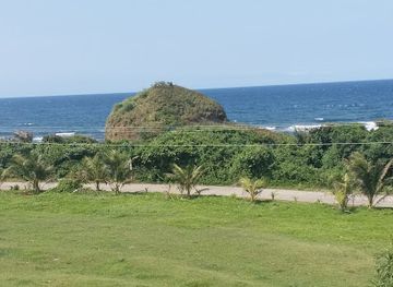 philippines/pagudpud/attraction/timmangtang-rock-view-deck