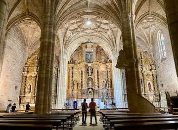 spain/santander/attraction/church-of-santa-maria-de-los-angeles-san-vicente-de-la-barquera