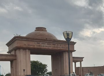 india/lucknow/aminabad/attraction/i-love-lucknow-spot