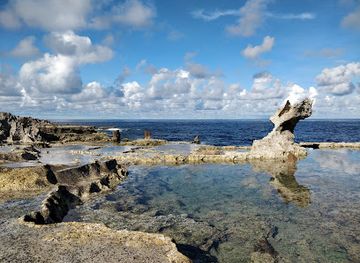 christmas-island/smith-point/attraction/lily-beach