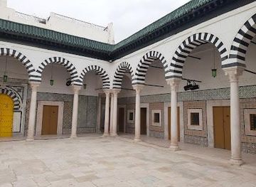 tunisia/tunis/attraction/centre-culturel-bir-lahjar