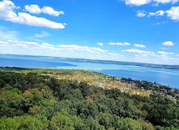hungary/lake-balaton/attraction/fulop-hegyi-millenniumi-kilato