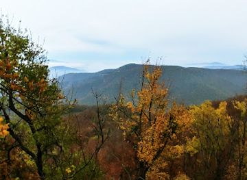 hungary/matra/attraction/zsivany-sziklak