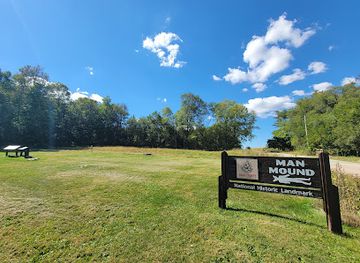 wisconsin/southern-wisconsin/attraction/man-mound-park