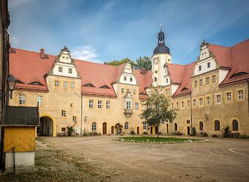 germany/saxony/attraction/old-hunting-lodge-hubertusburg