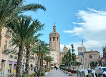 spain/valencian-community/attraction/placa-miracle-del-mocadoret