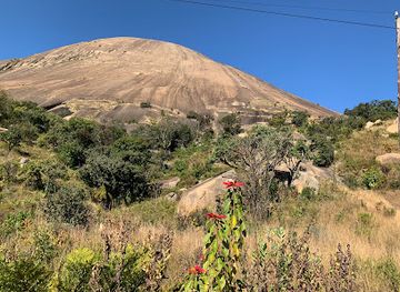 eswatini/lavumisa-border-post/attraction/sibebe-rock