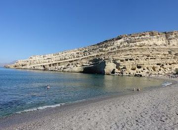 greece/crete/attraction/matala-beach