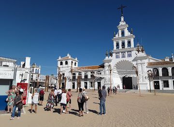 spain/huelva/attraction/monumento-a-la-virgen-del-rocio