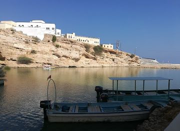 oman/ash-sharqiyah-south-governorate/attraction/wadi-shab