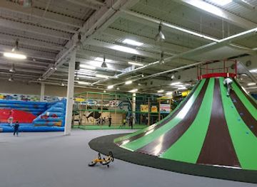 czechia/hradec-kralove/attraction/toboga-tongo-hradec