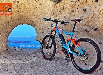 greece/pyrgos/attraction/santorini-adventures-ebike-adventures-o-e