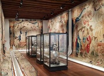 spain/toledo/attraction/museo-de-tapices-y-textiles-de-la-catedral-de-toledo