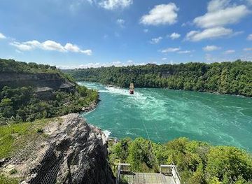 new-york/buffalo/attraction/niagara-glen-nature-centre