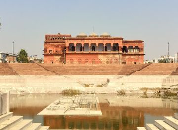 india/lucknow/attraction/pizza-cave