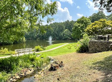 alabama/cahaba-valley/attraction/aldridge-gardens