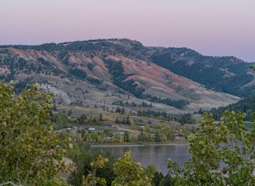 wyoming/bridger-teton-national-forest/attraction/lower-slide-lake