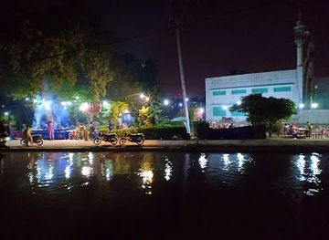pakistan/faisalabad/attraction/canal-park