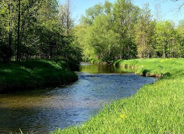 wisconsin/eastern-ridges-and-lowlands/attraction/maywood