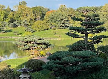 illinois/chain-o-lakes-state-park/attraction/chicago-botanic-garden
