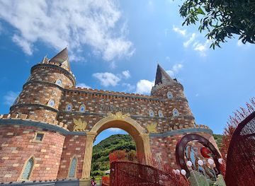 vietnam/nha-trang/nha-trang-cathedral/attraction/vinpearl-nha-trang