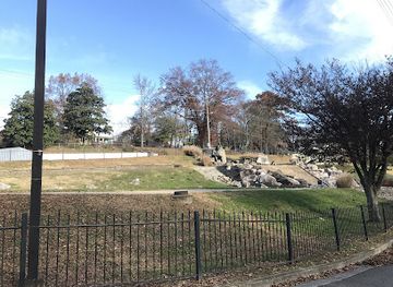 tennessee/east-tennessee/attraction/alex-haley-heritage-square