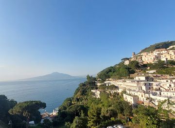 italy/positano/attraction/punto-panoramico-falesia-del-faito
