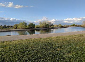 california/bakersfield/attraction/river-oaks-park