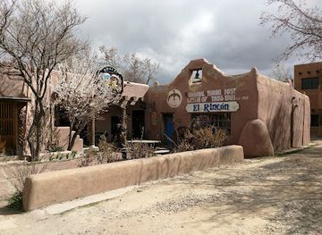 new-mexico/sangre-de-cristo-mountains/attraction/kit-carson-home-museum