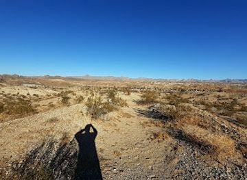 california/colorado-desert/attraction/colorado-river-heritage-greenway-park-trails