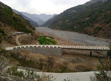 pakistan/abbottabad/attraction/dhamtour-picnic-point
