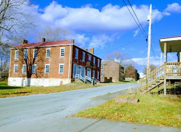 pennsylvania/laurel-highlands/attraction/west-overton-village