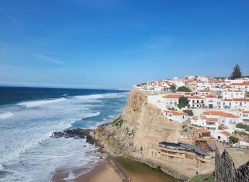 portugal/cascais/attraction/praia-das-azenhas-do-mar