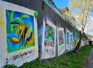 united-kingdom/sheffield/attraction/sheffield-canal-street-art