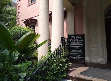 south-carolina/hilton-head-island/attraction/savannah-ghost-walks-and-events-with-the-founder