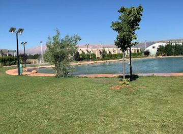 lebanon/baalbek/attraction/lake-queen-helena