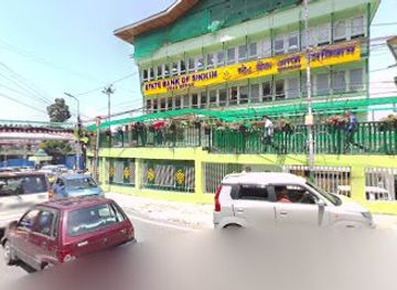 india/gangtok/attraction/gangtok-clock-tower