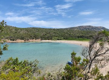 france/corsica/attraction/plage-de-cala-di-conca